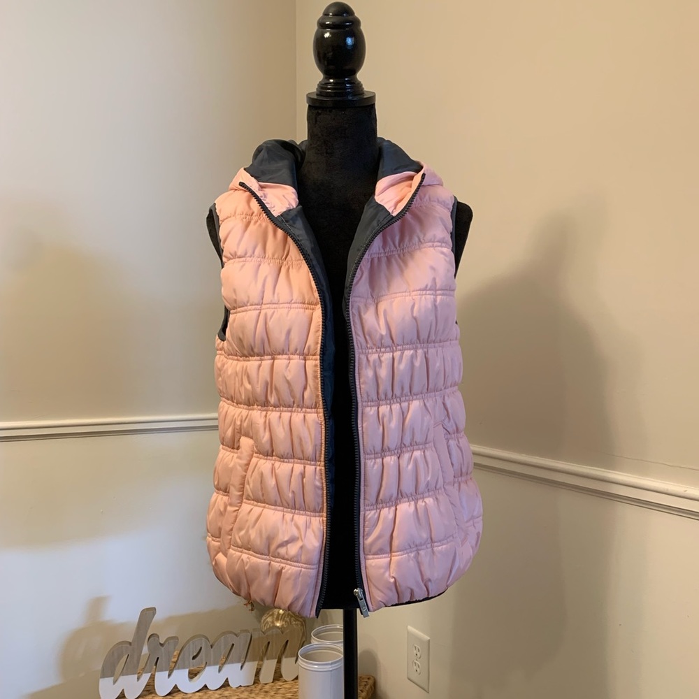 Juniors Pink Puffer Vest with Hood - Size XL
